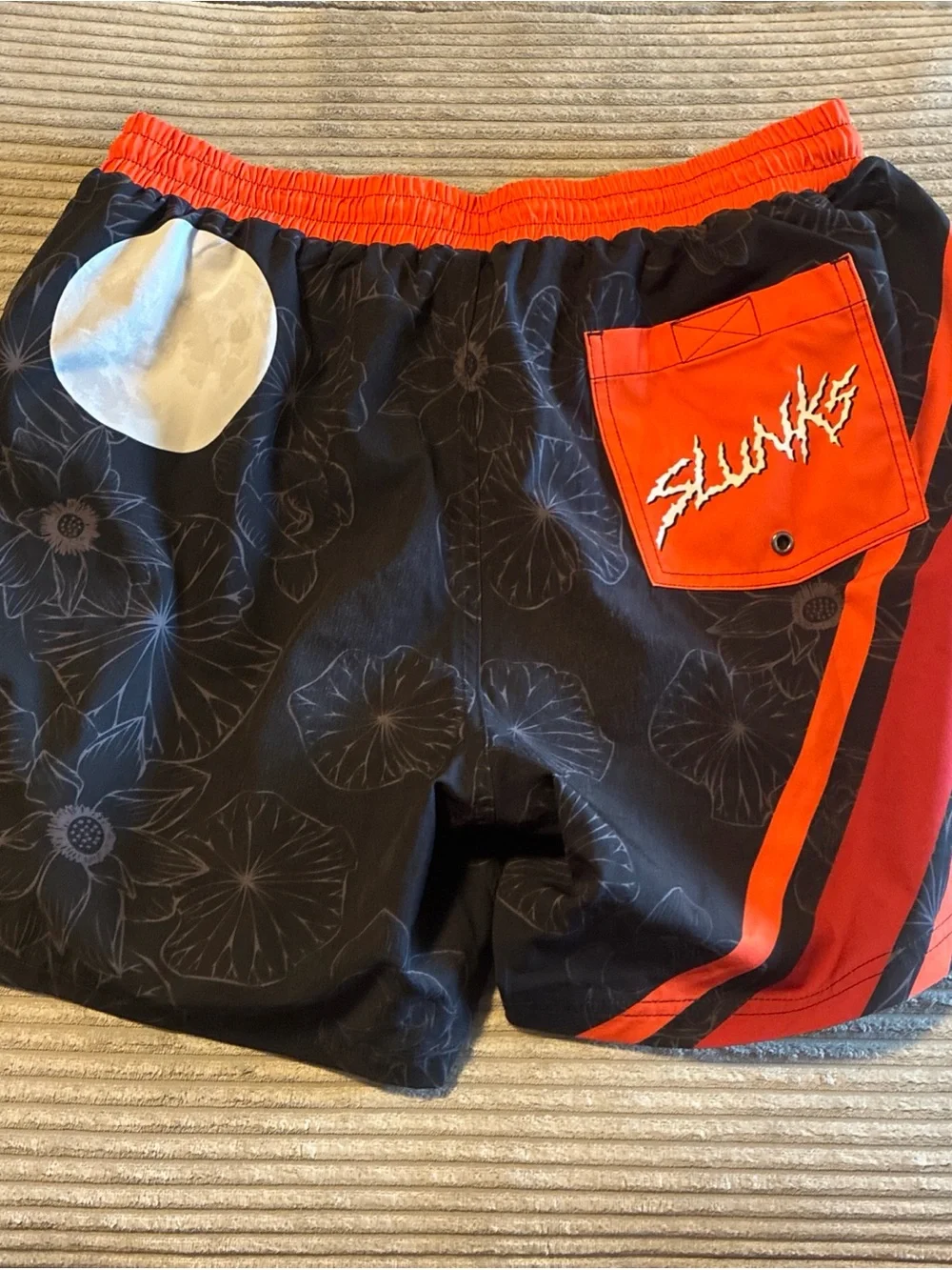 Slunks Men's Super Super Rare Size XL Frog Flower Theme Black And Orange Nwot